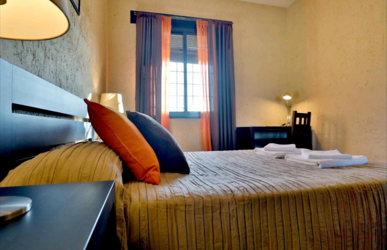 Casa Ecuestre Carmen Martinez Bed and Breakfast Fuente Palmera Εξωτερικό φωτογραφία